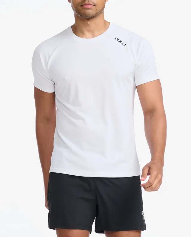 2xu-motion-aspire-tee-laufshirt-herren-wei-kurzarm image 1
