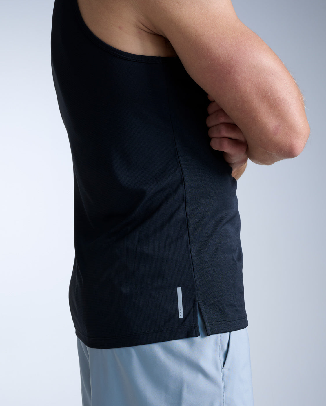 2xu-aero-tank-top-herren-schwarz-silber image 3