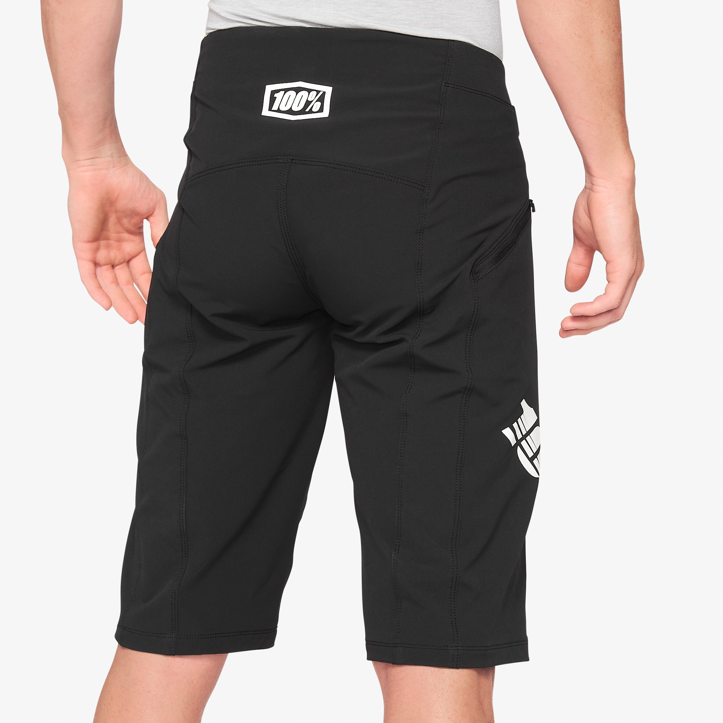 100-r-core-x-shorts-black-mtb-gr-e-30-leicht image 2
