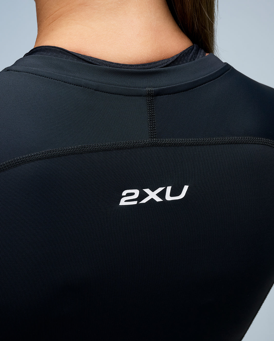 2xu-core-sleeved-trisuit-triathlonanzug-black-damen image 8