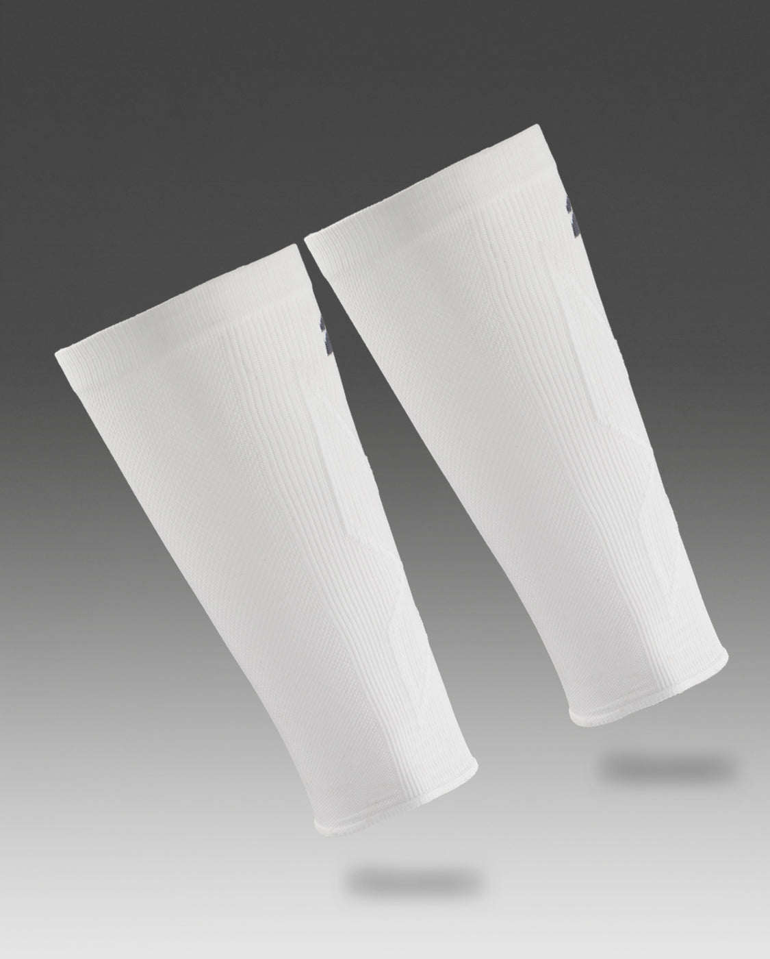 2xu-core-x-wadensleeves-kompression-wei-unisex image 2
