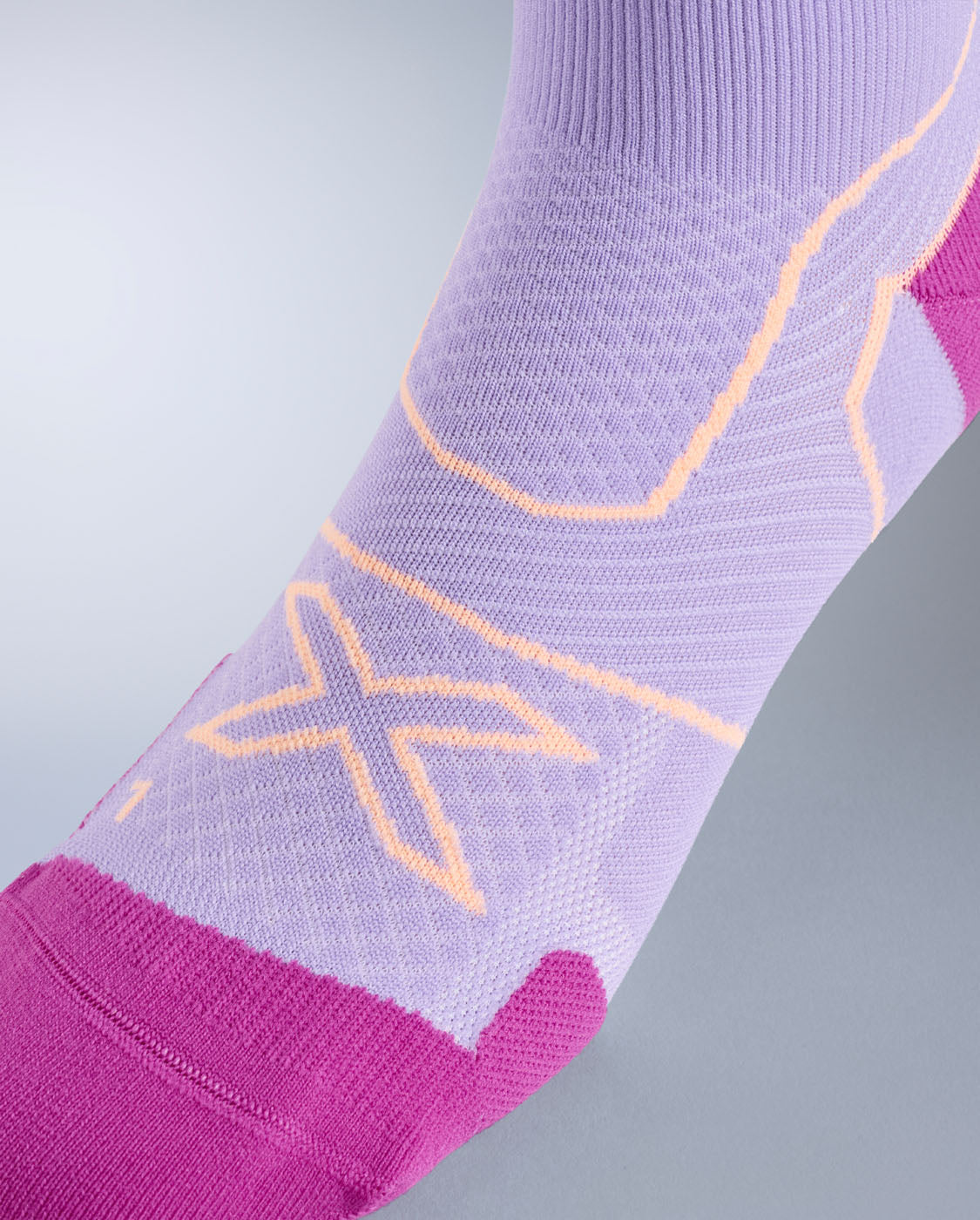 2xu-vectr-cushion-crew-socks-kompression-lavender image 3