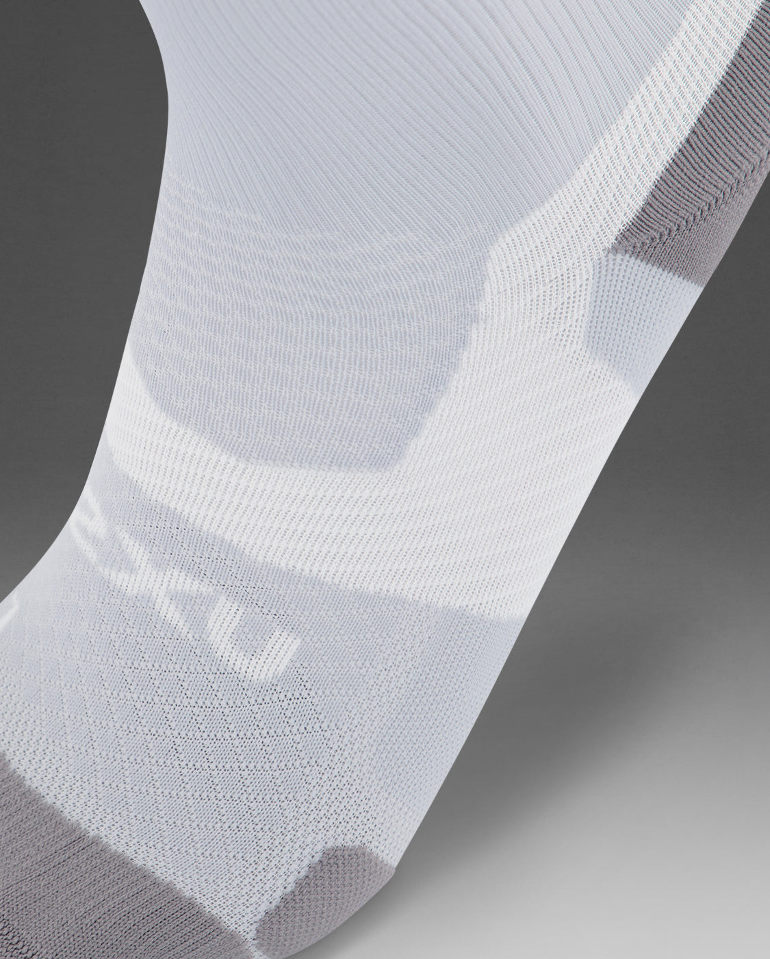 2xu-vectr-light-cushion-crew-socks-laufsocken-harbor-mist image 2