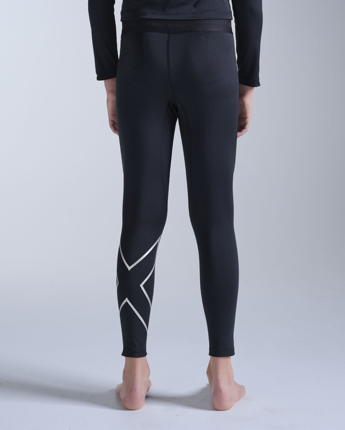 2xu-core-boys-compression-tights-schwarz-full-length image 3
