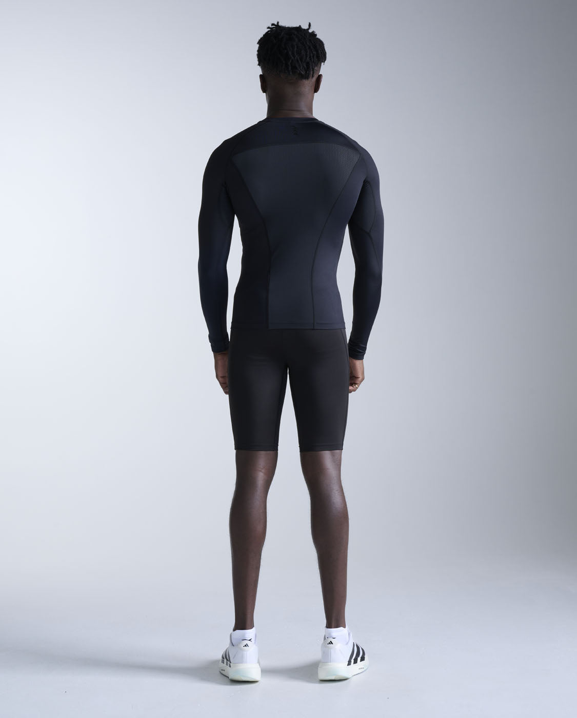 2xu-core-compression-langarmshirt-herren-schwarz image 8