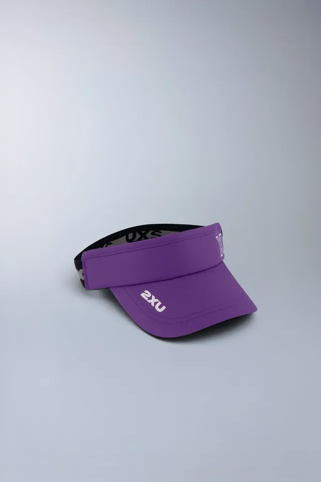 2xu-aero-performance-visor-schildkappe-lila-sonnenschutz image 1