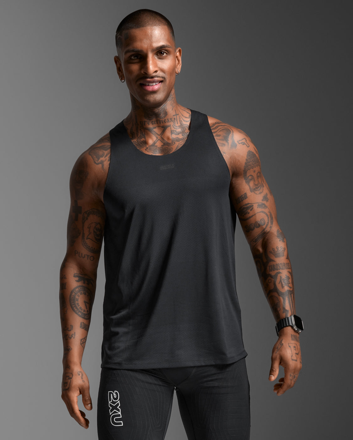 2xu-light-speed-tech-singlet-herren-black-lauf-top image 4