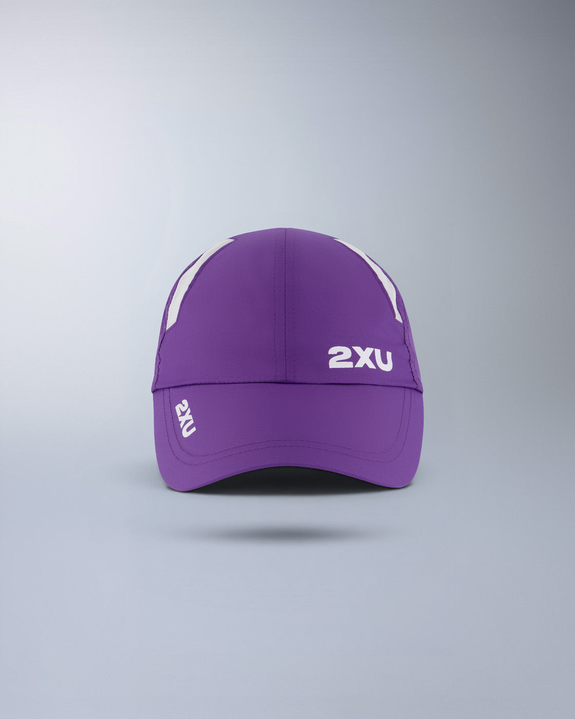 2xu-aero-run-cap-laufcap-purple-flash-white-atmungsaktiv image 2