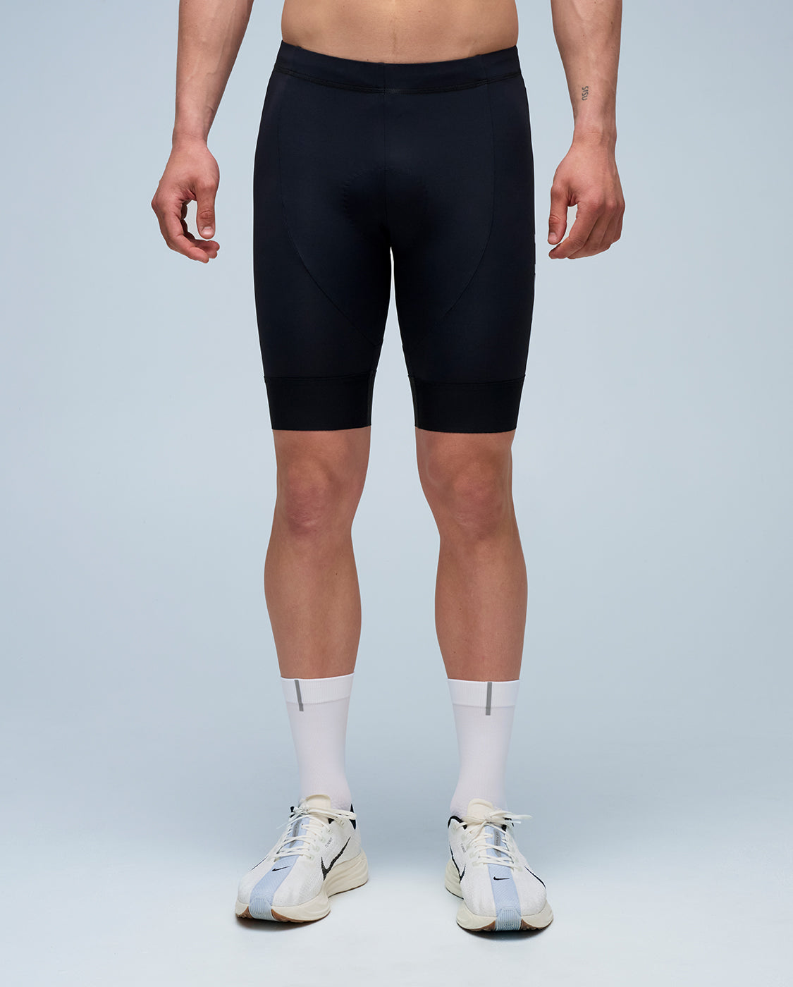 2xu-aero-tri-9-inch-shorts-triathlonhose-herren-schwarz image 5