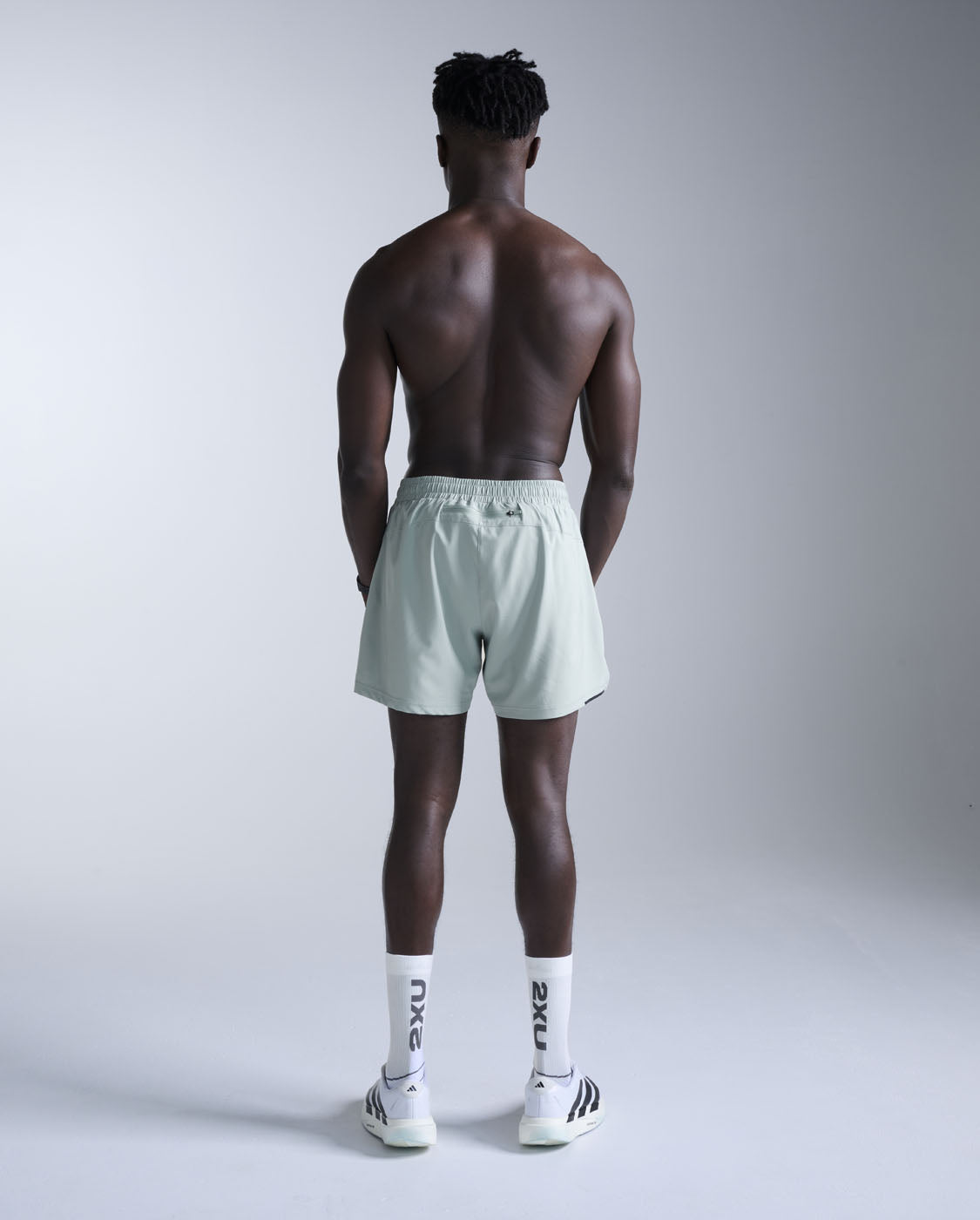 2xu-aero-5-inch-shorts-herren-smoke-blue image 7