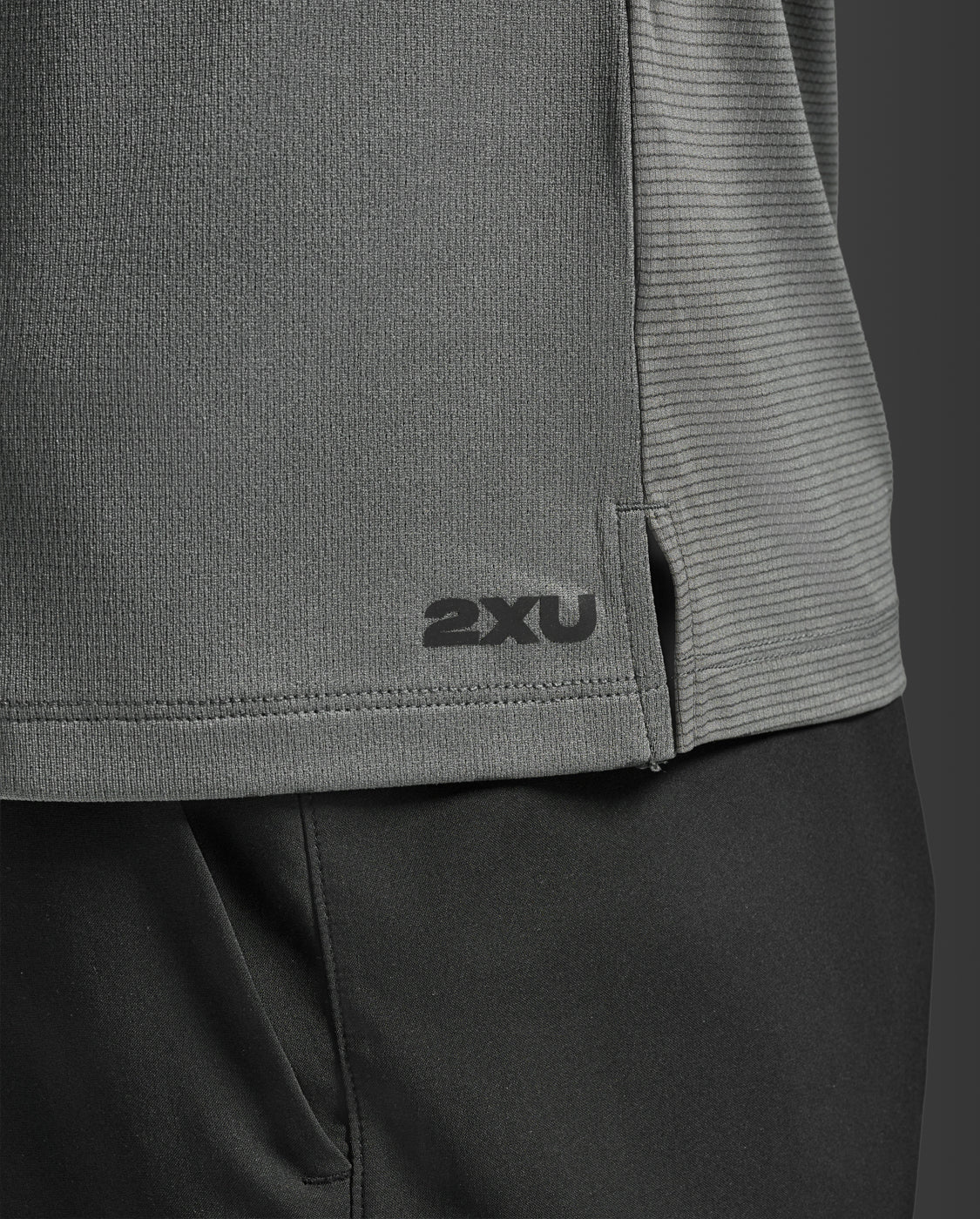 2xu-aero-long-sleeve-langarmshirt-herren-jupiter image 5