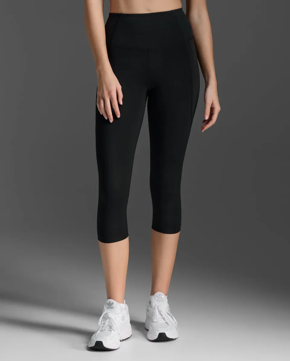 2xu-form-soft-touch-3-4-compression-tights-schwarz image 1