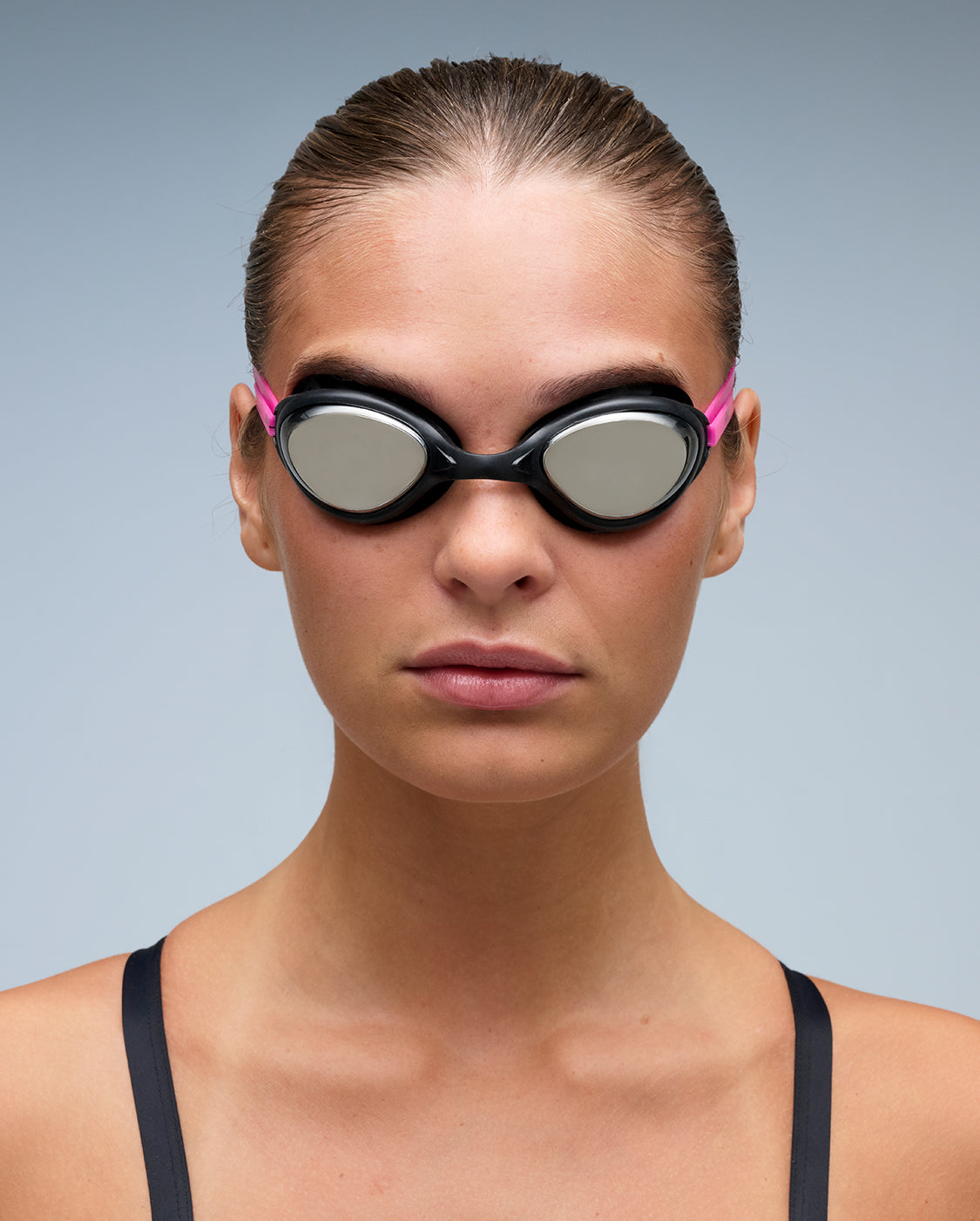 2xu-propel-swim-goggle-schwimmbrille-punk-pink-mirror image 1