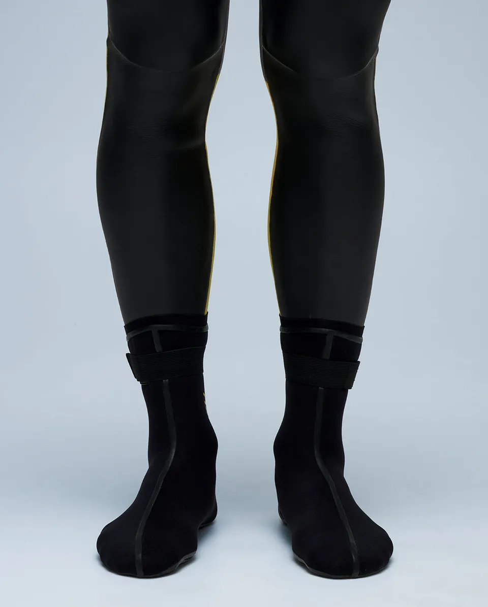 2xu-propel-neoprene-booties-neopren-unisex-schwarz image 1