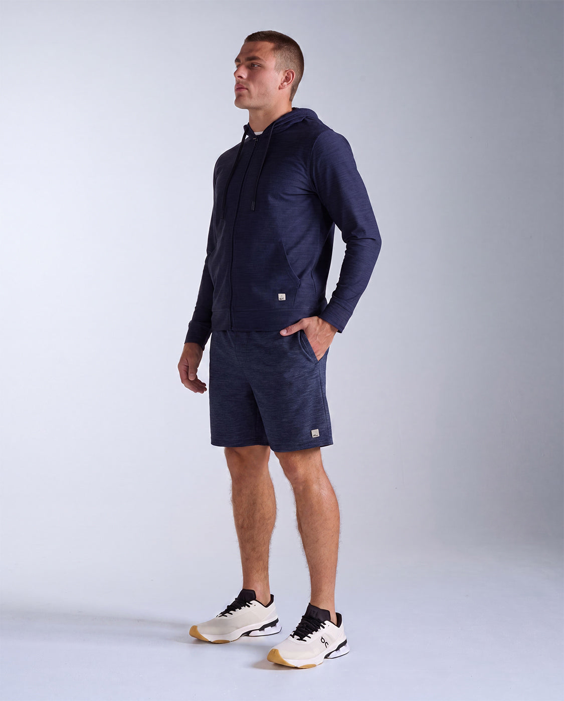 2xu-signature-shorts-herren-midnight-stretch-7-zoll image 4