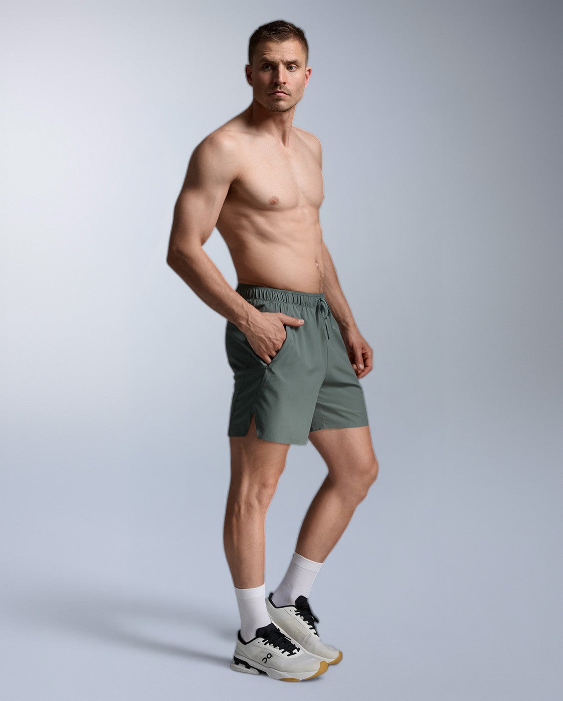 2xu-motion-7-inch-shorts-herren-olive-trainingsshorts image 4