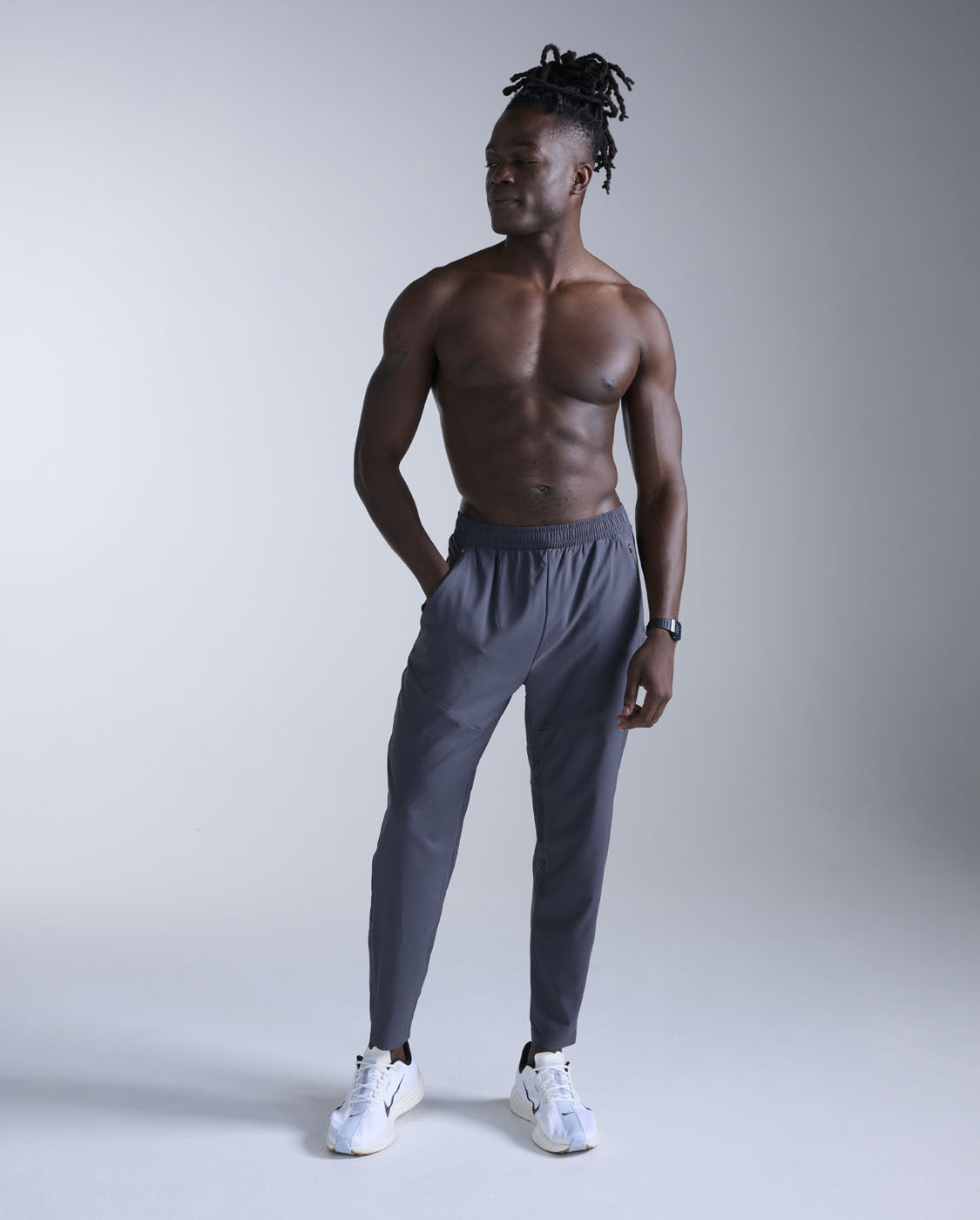 2xu-aero-woven-jogger-herren-india-ink-leicht image 6