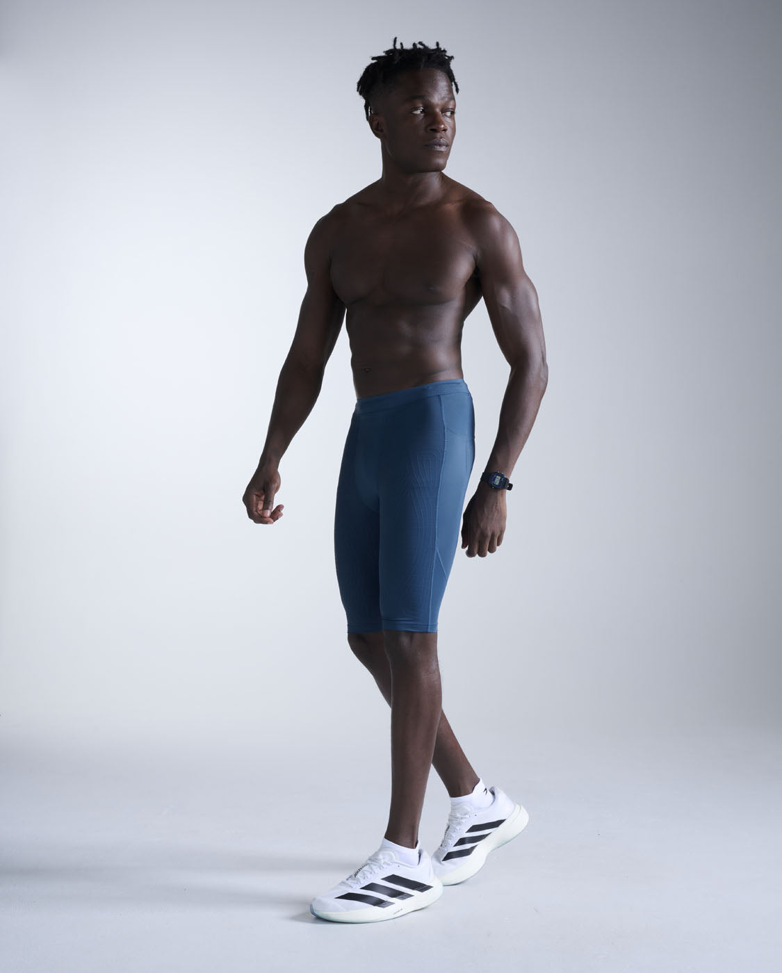 2xu-light-speed-react-compression-shorts-majol-black image 4