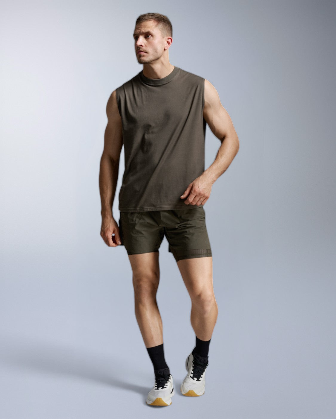 2xu-motion-tank-top-flint-herren-tencel-oversized image 4