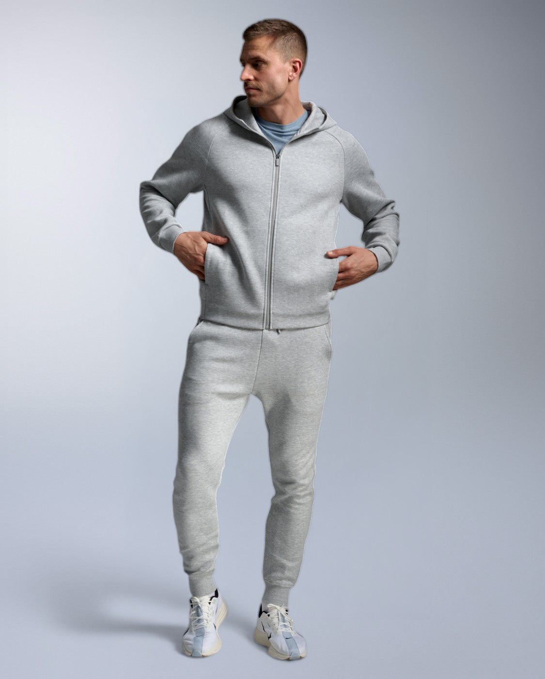2xu-24-7-commute-spacer-trainingshose-grau-fleece image 6