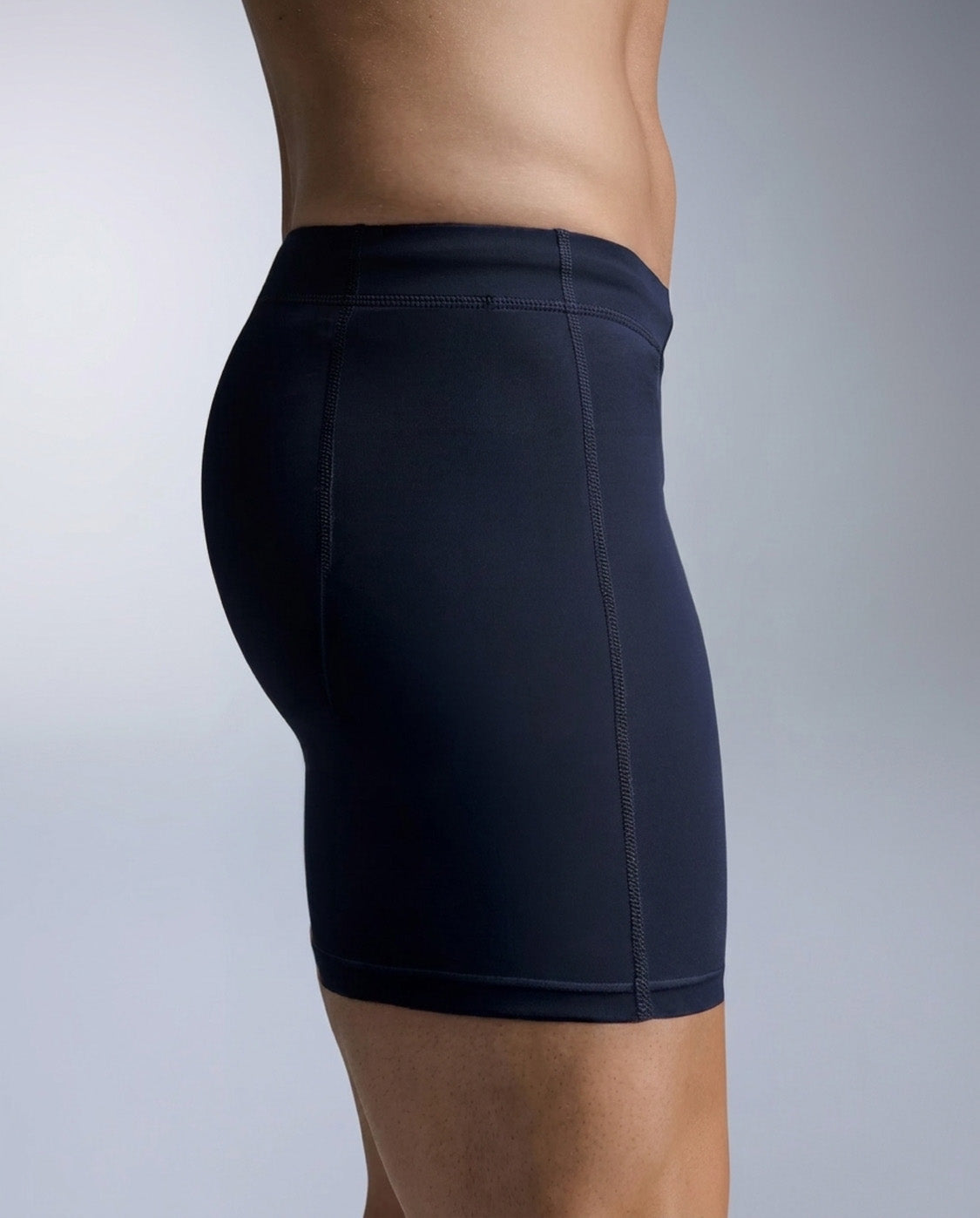 2xu-core-compression-1-2-shorts-herren-navy-pwx image 4