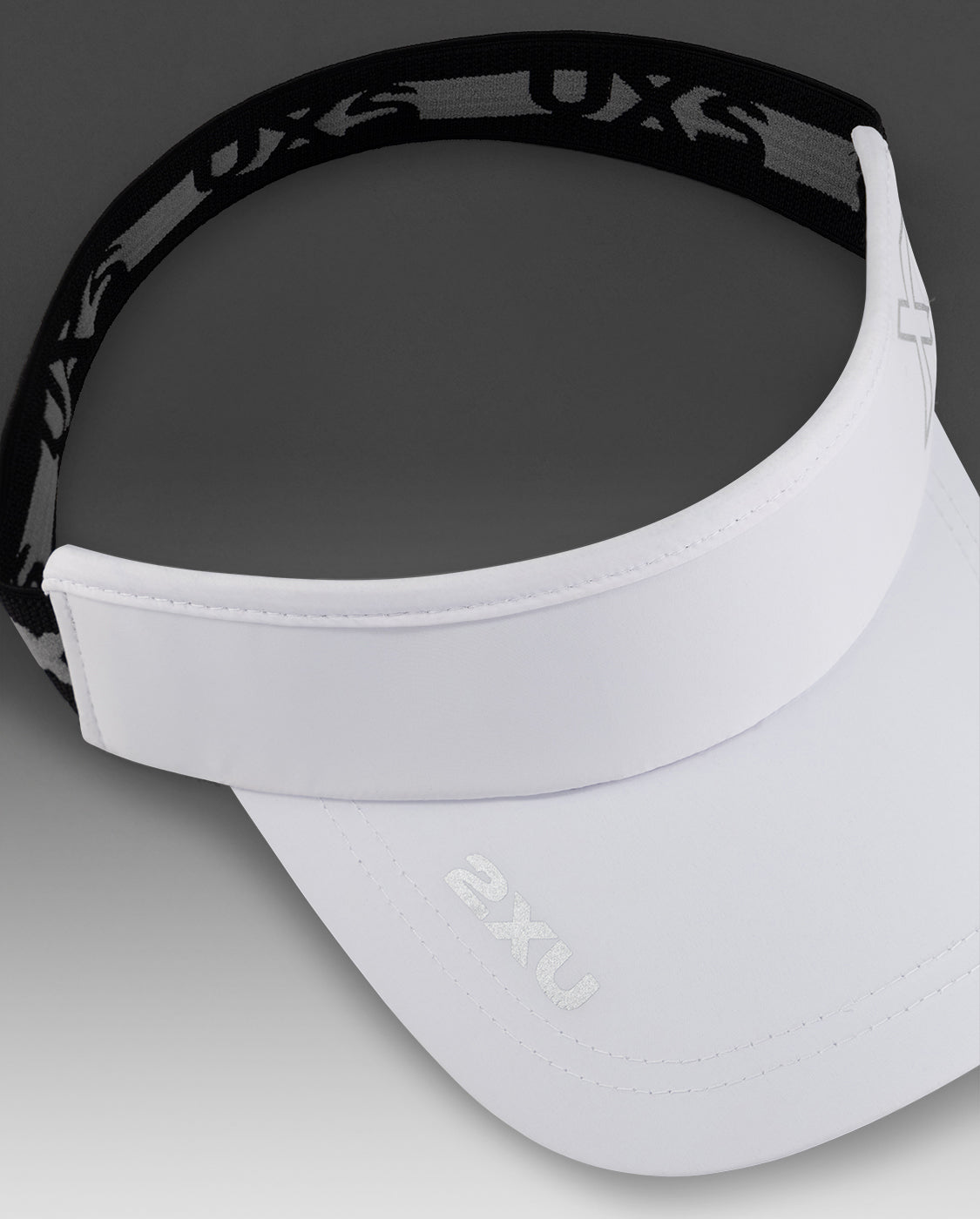 2xu-aero-performance-visor-wei-unisex image 5