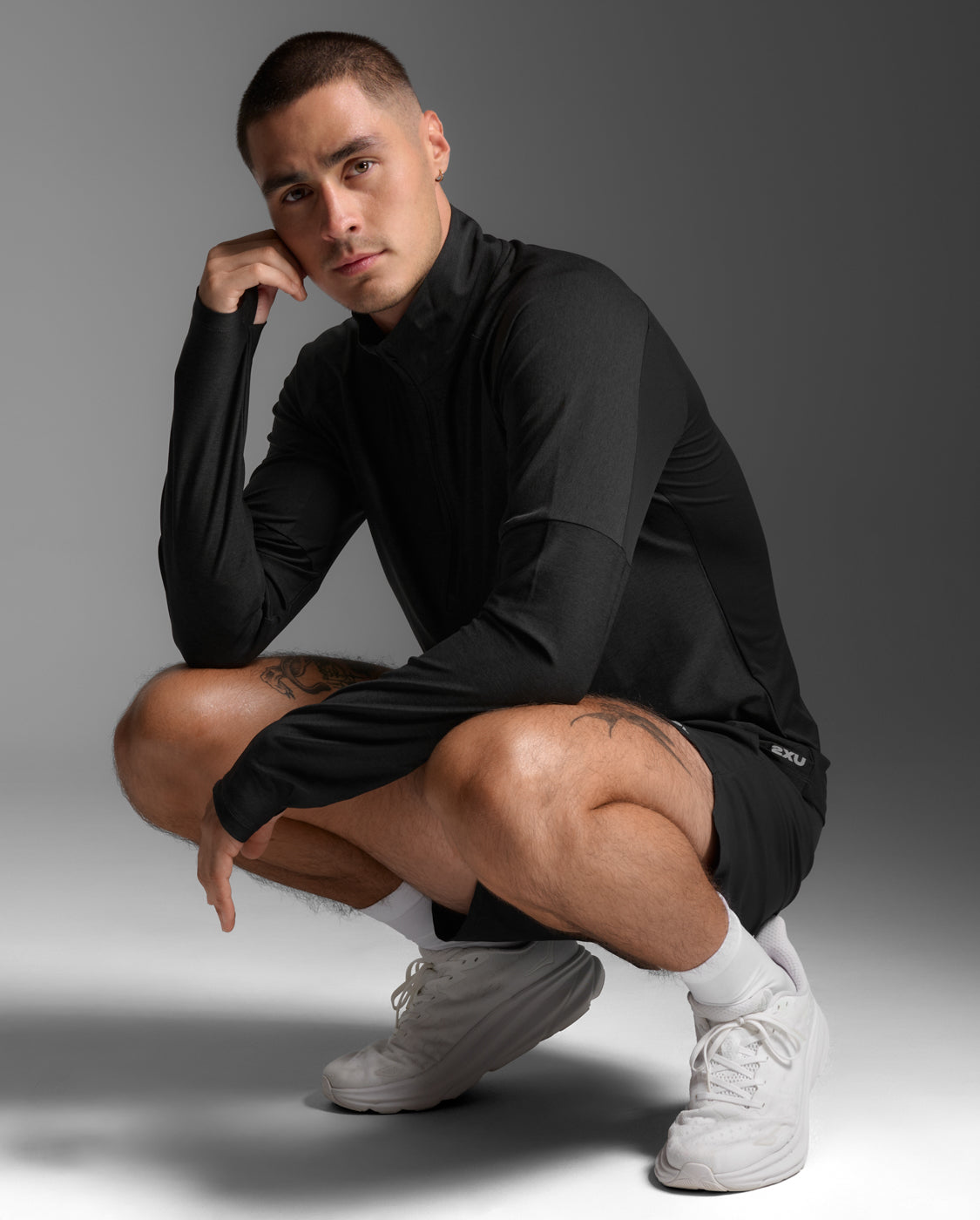 2xu-aero-1-2-zip-laufshirt-langarm-herren-schwarz-slim image 4