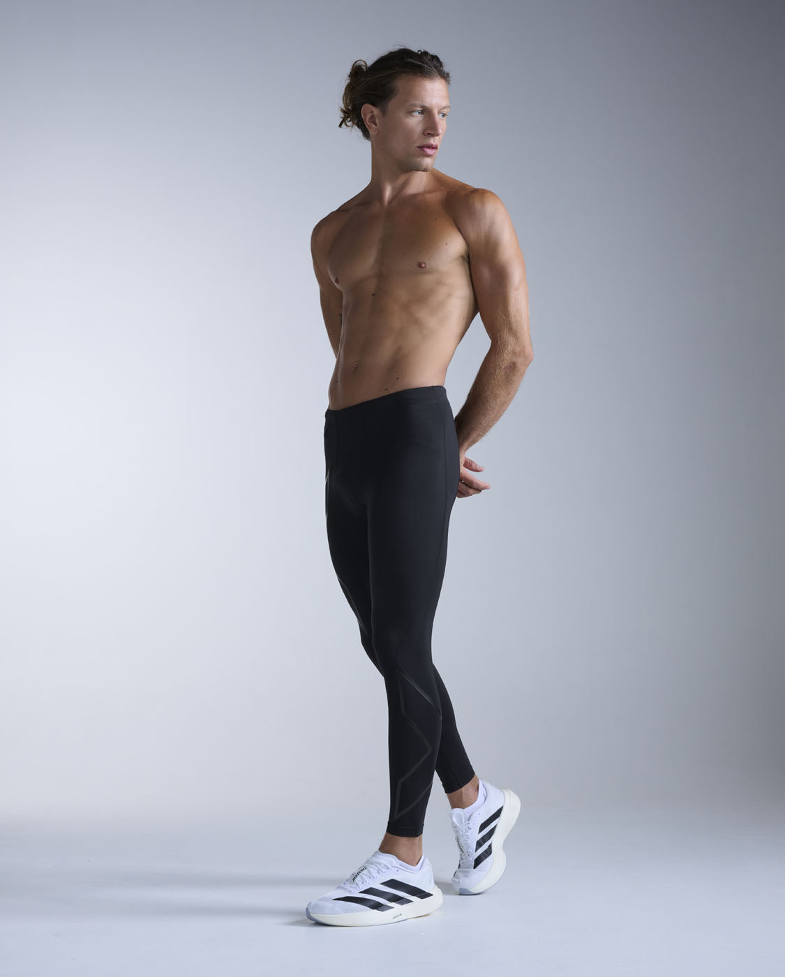 2xu-core-compression-tights-laufhose-schwarz-herren-lang image 2