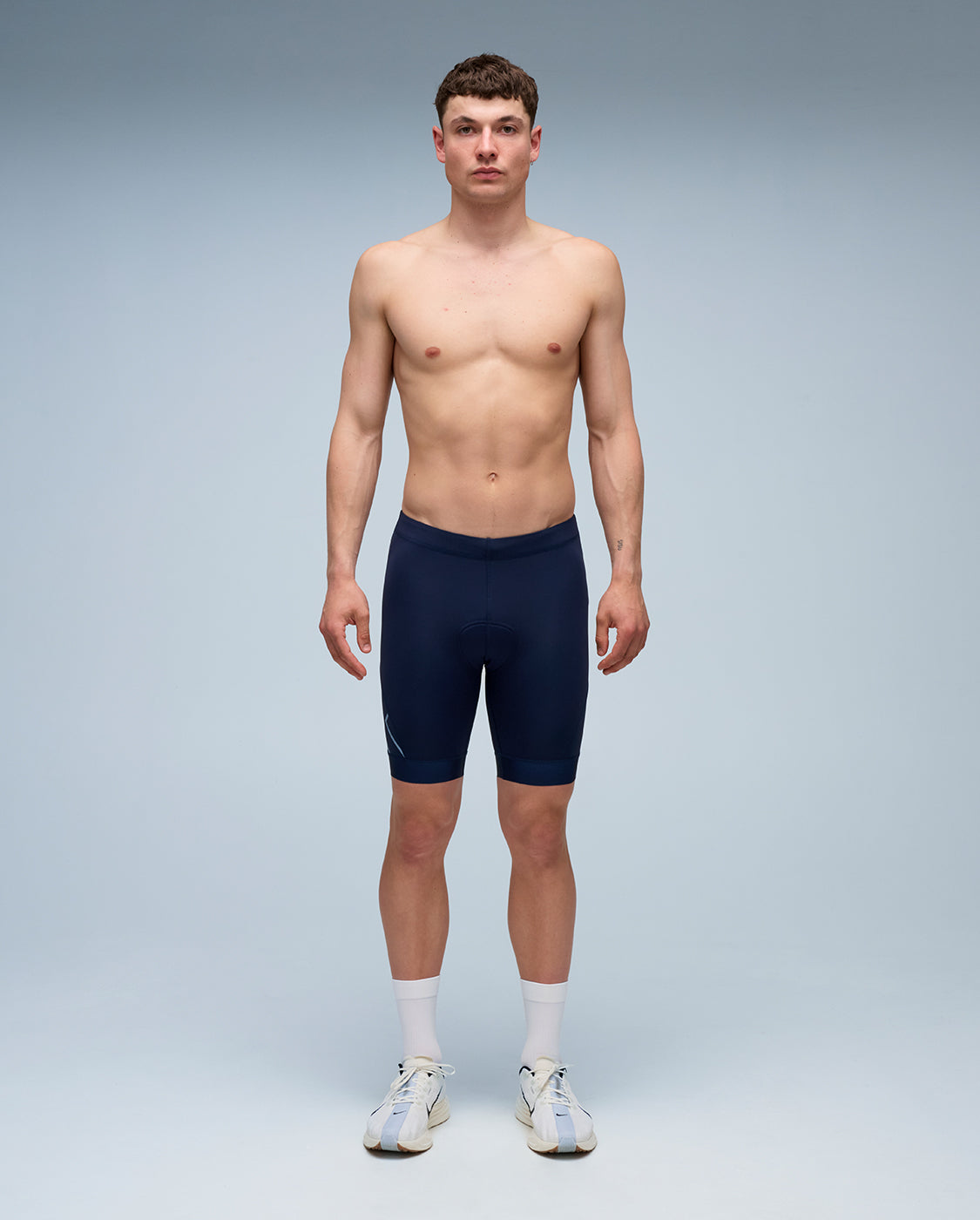 2xu-core-tri-8-inch-short-herren-midnight-kompression image 7