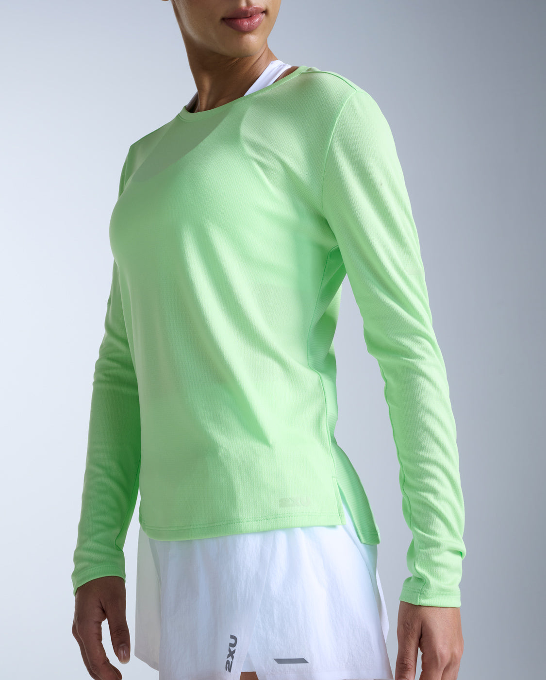 2xu-aero-long-sleeve-laufshirt-damen-lime-zest-mesh image 3