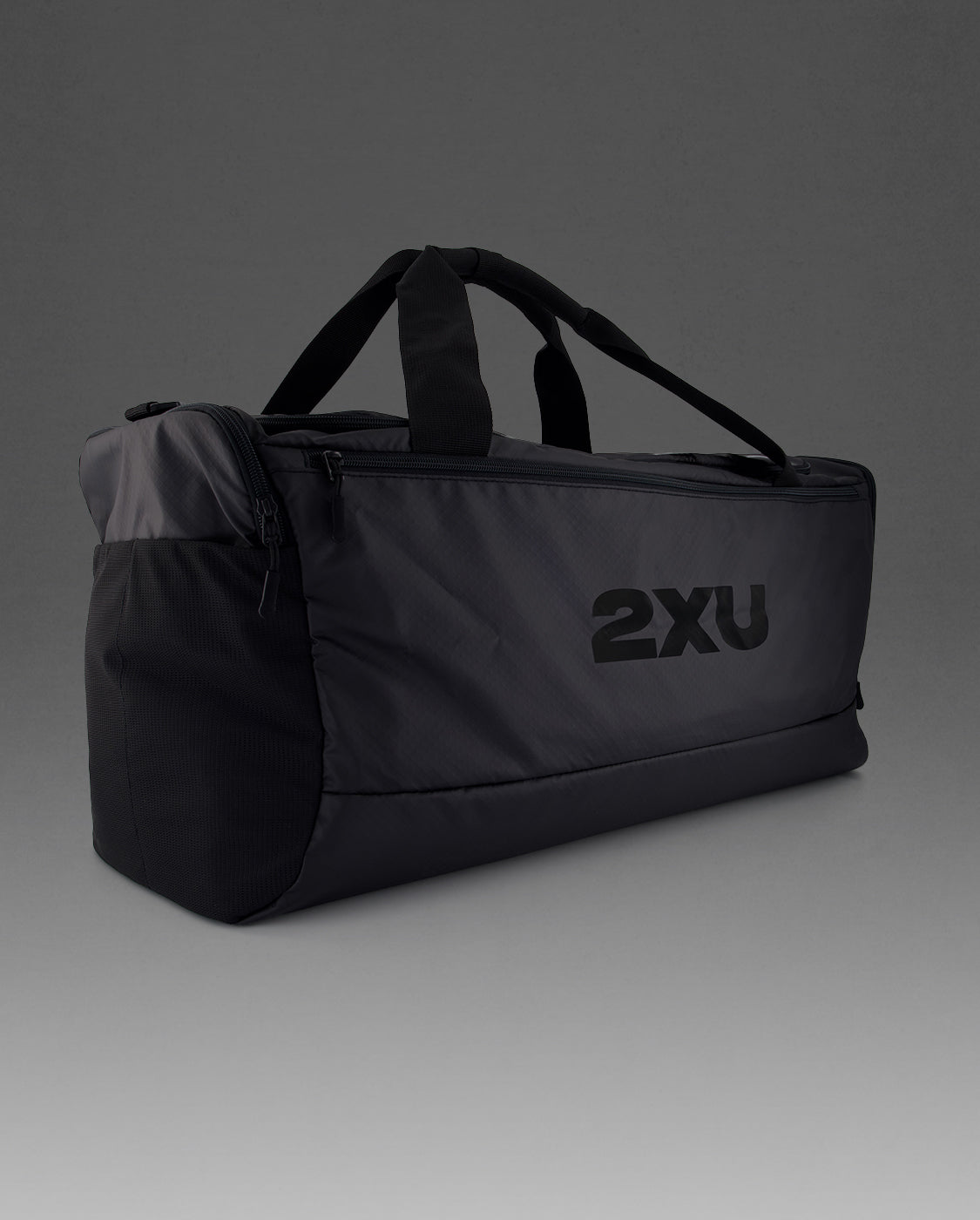 2xu-swim-race-gym-bag-sporttasche-60l-schwarz image 6