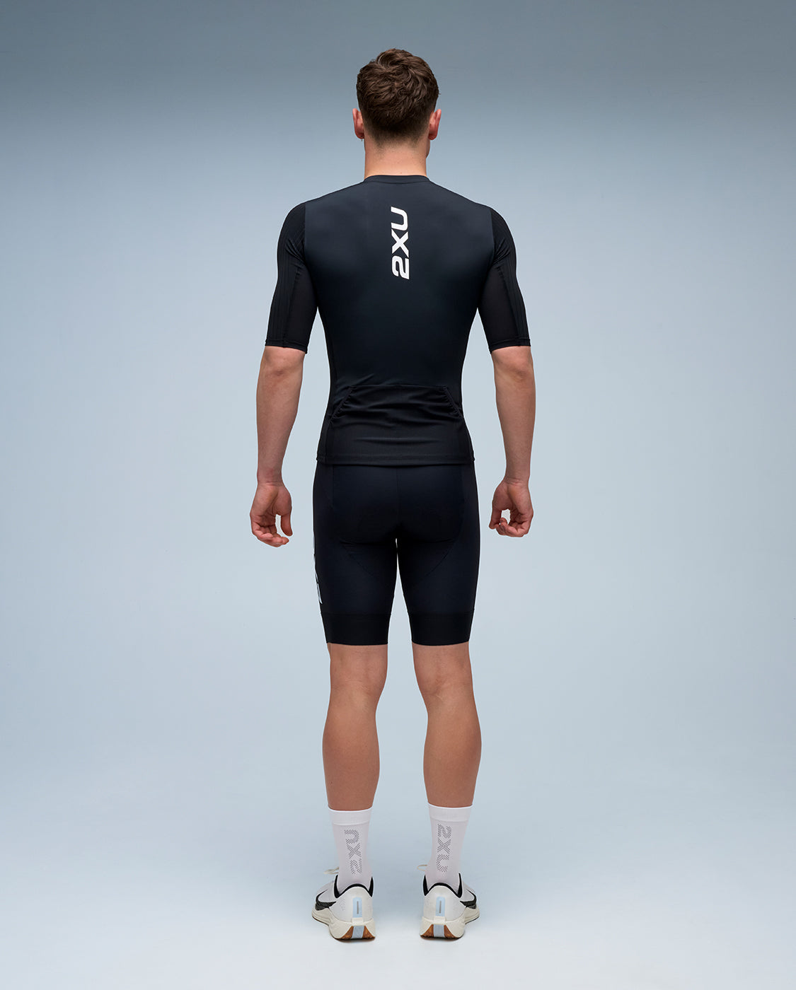 2xu-aero-tri-sleeved-top-triathlon-shirt-herren-schwarz image 8