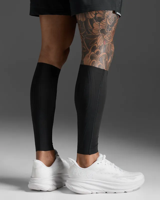 2xu-light-speed-wadenstulpen-unisex-black-nero image 1