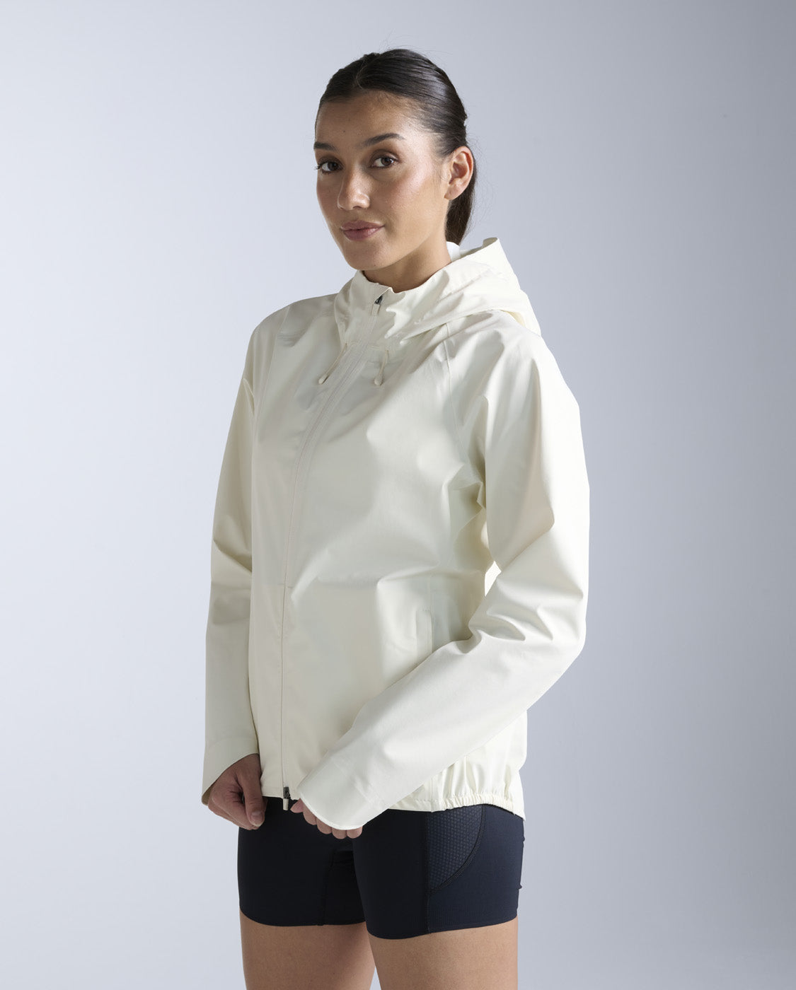 2xu-ignition-shield-regenjacke-damen-beige-wasserdicht image 2