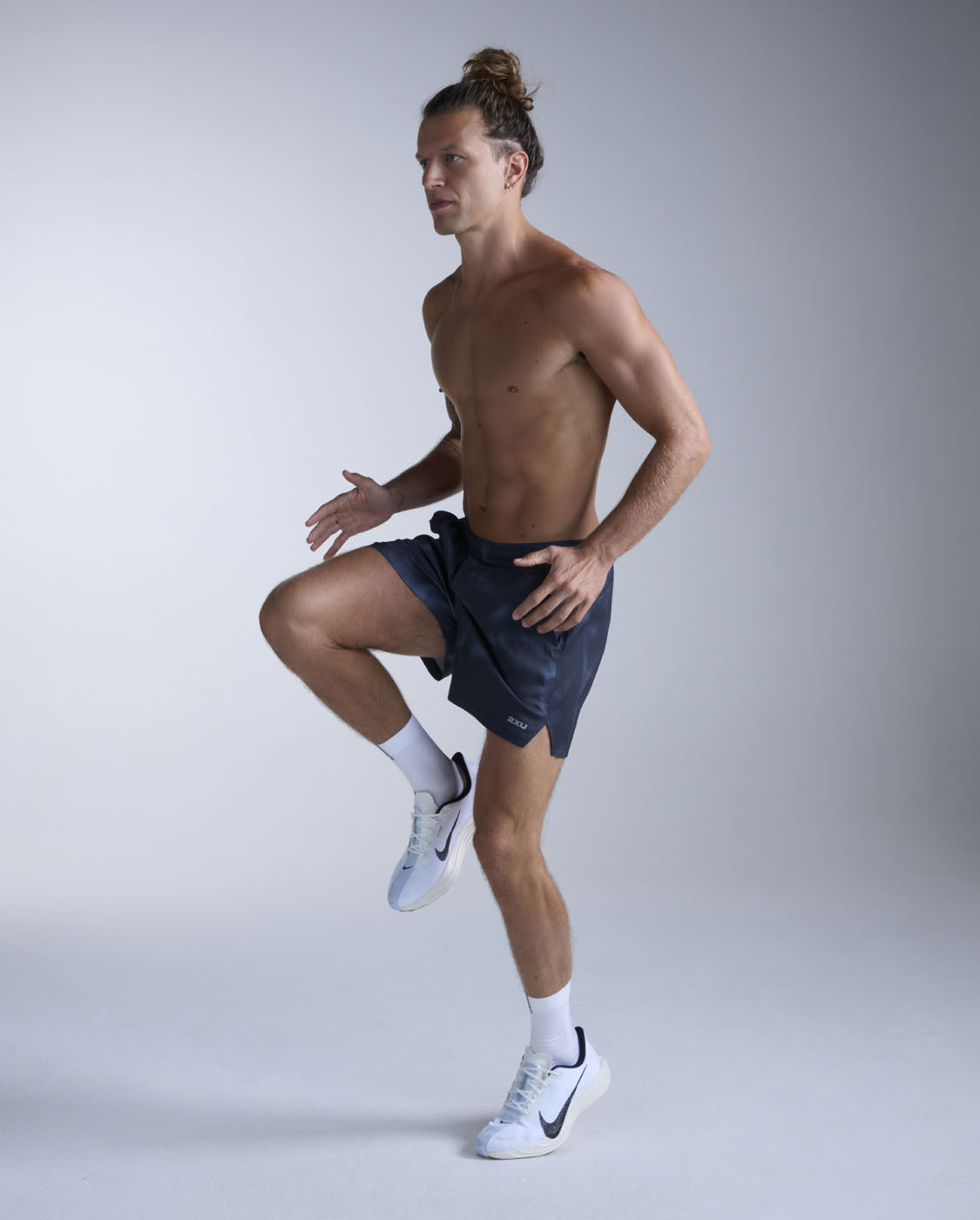 2xu-aero-5-inch-shorts-lined-herren-midnight-marble image 7