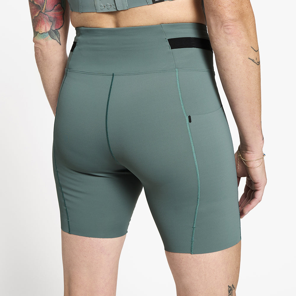 ciele-w-fsttight-short-7-laufshorts-damen-silver-pine image 4