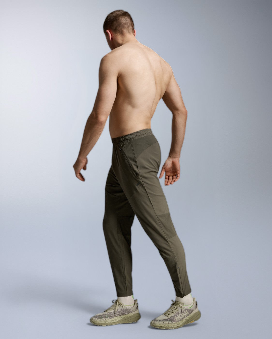 2xu-aero-woven-jogger-laufhose-flint-black-leicht image 5
