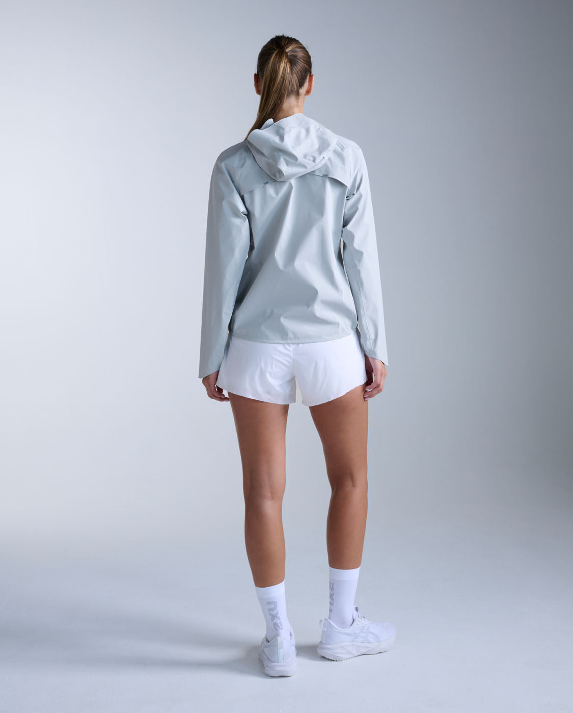 2xu-ignition-shield-laufjacke-harbor-mist-damen-wasserdicht image 8