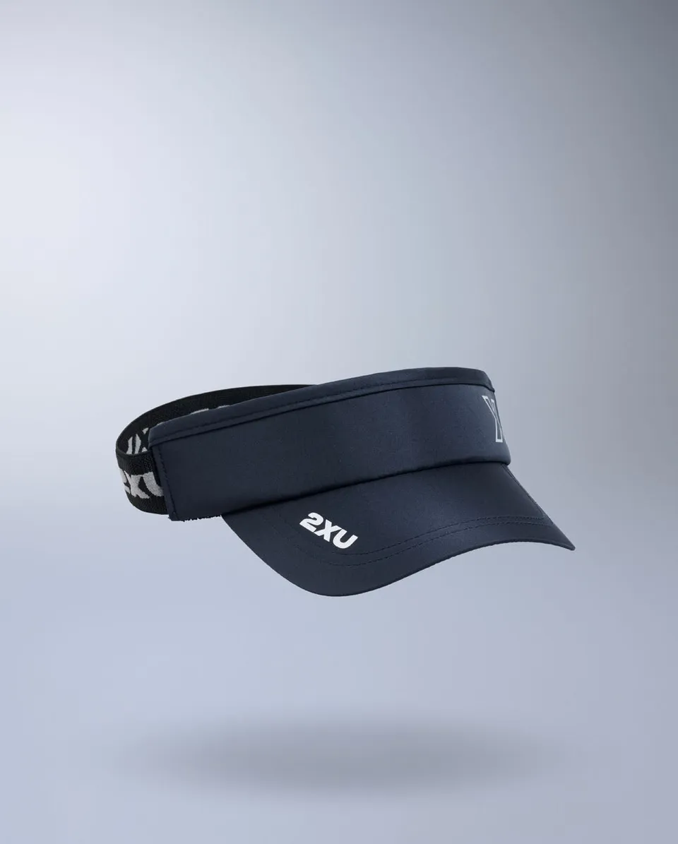2xu-aero-performance-visor-midnight-sonnenschutz image 1