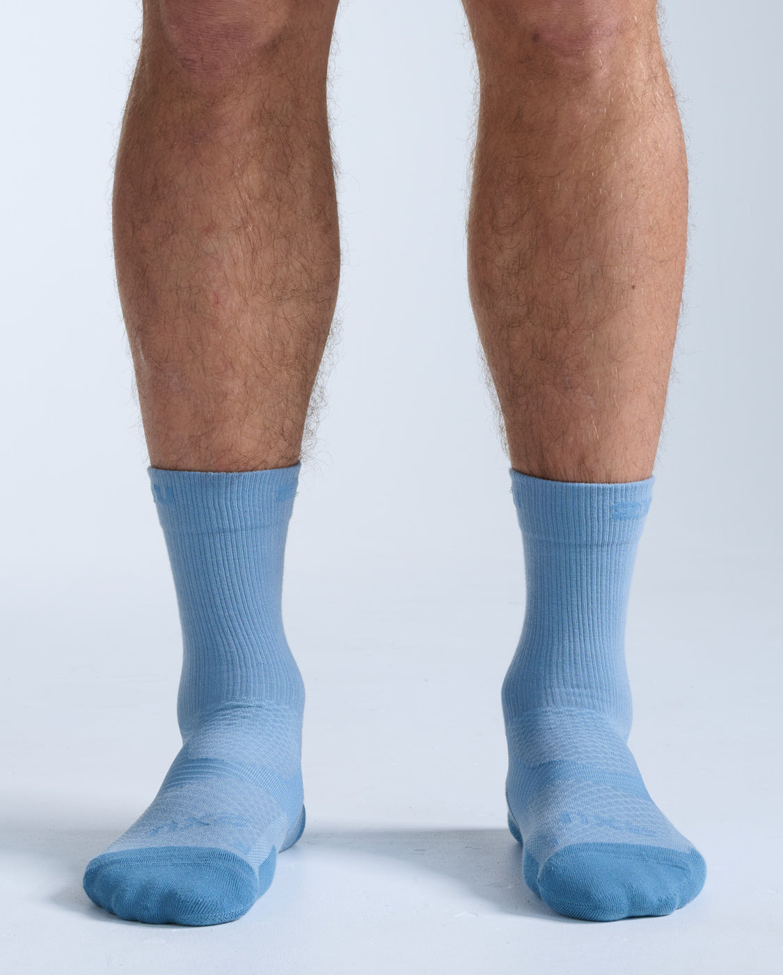 2xu-vectr-light-cushion-merino-crew-socken-bay image 1