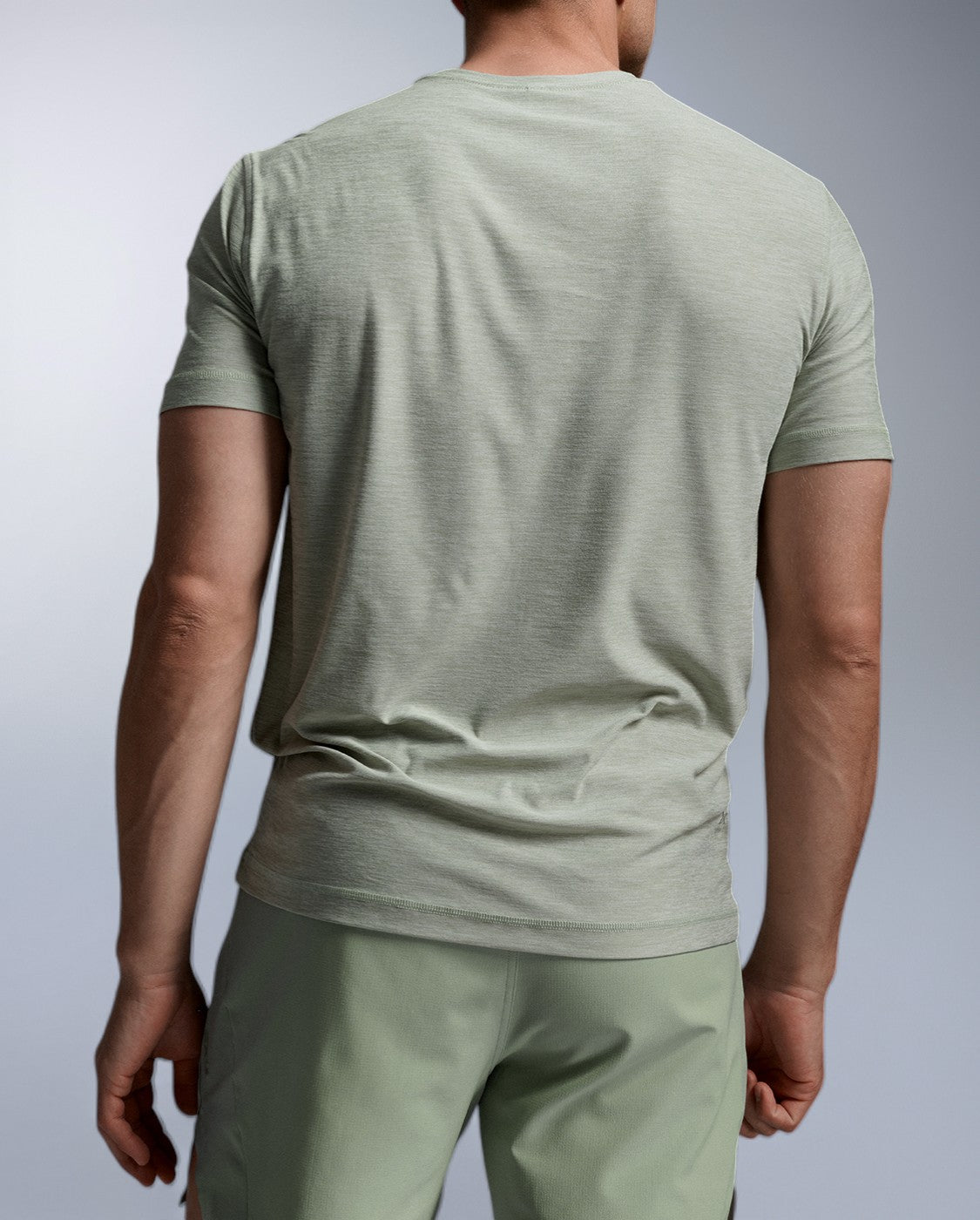 2xu-signature-tee-t-shirt-eucalyptus-herren-schnelltrocknend image 4