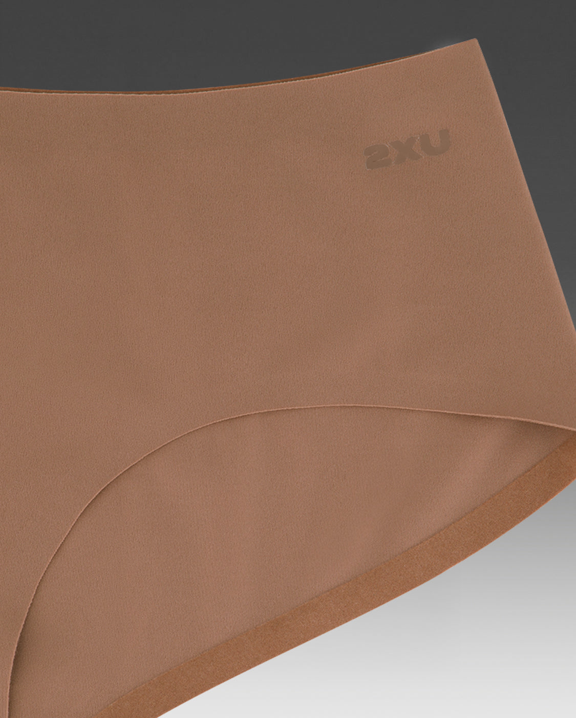 2xu-24-7-invisible-hipster-brief-sand-3er-pack image 2