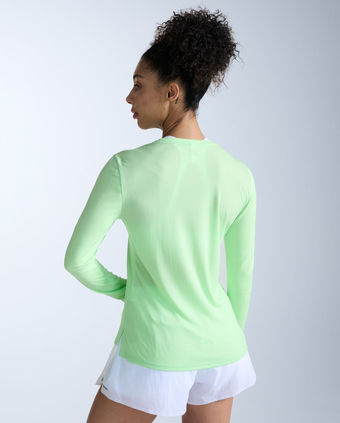2xu-aero-long-sleeve-laufshirt-damen-lime-zest-mesh image 4