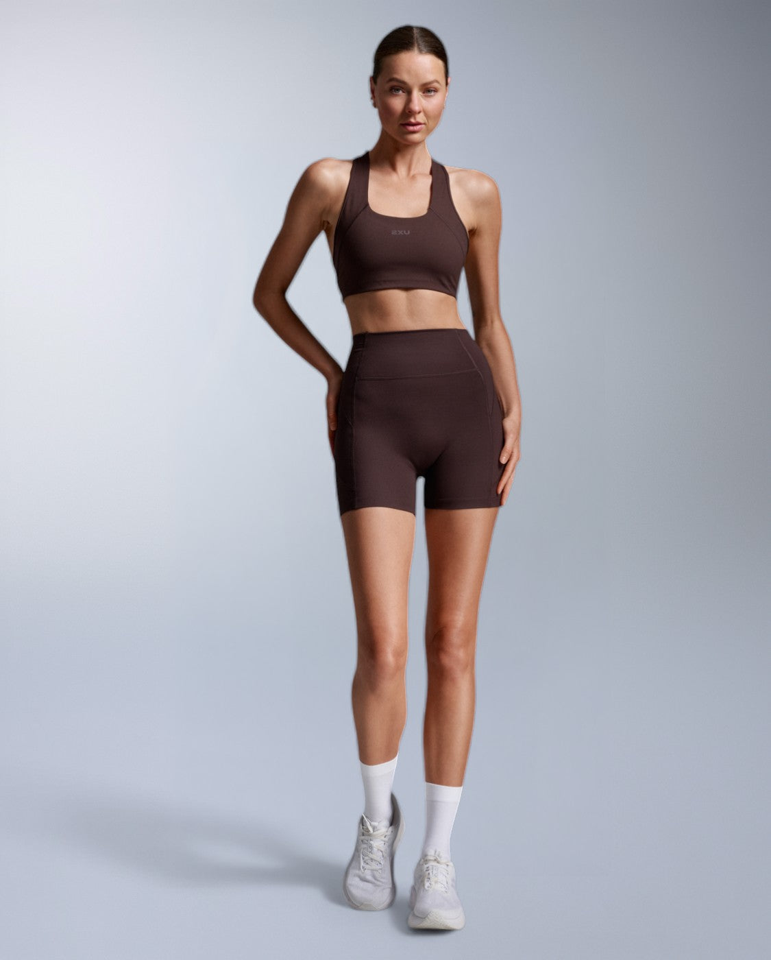 2xu-flex-hi-rise-shorts-damen-bark-4-inch-kompression image 4