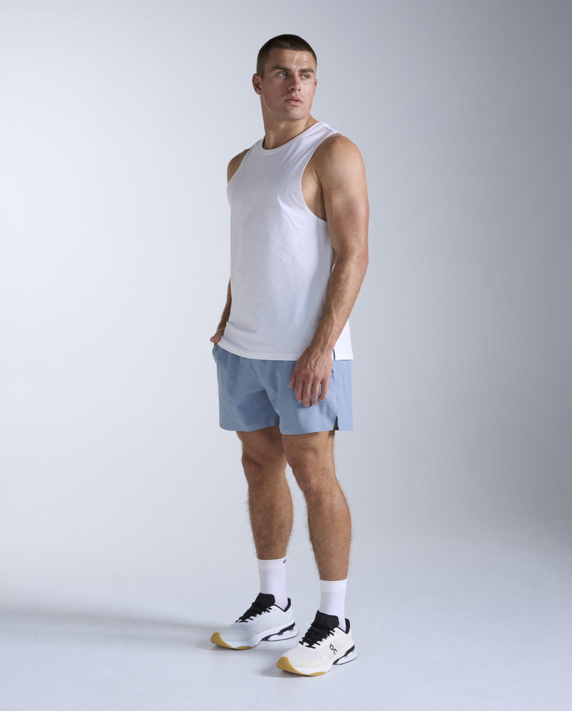 2xu-motion-7-inch-unlined-shorts-blue-shade-herren-sportshorts image 8