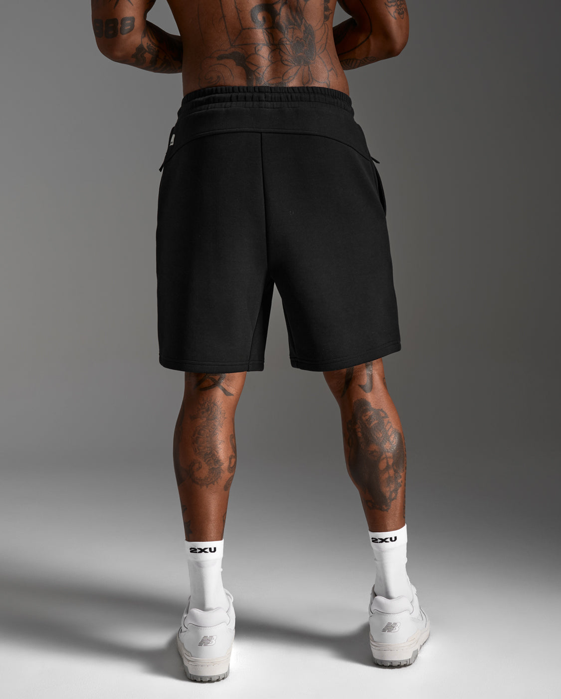 2xu-24-7-commute-spacer-shorts-herren-black-black image 8