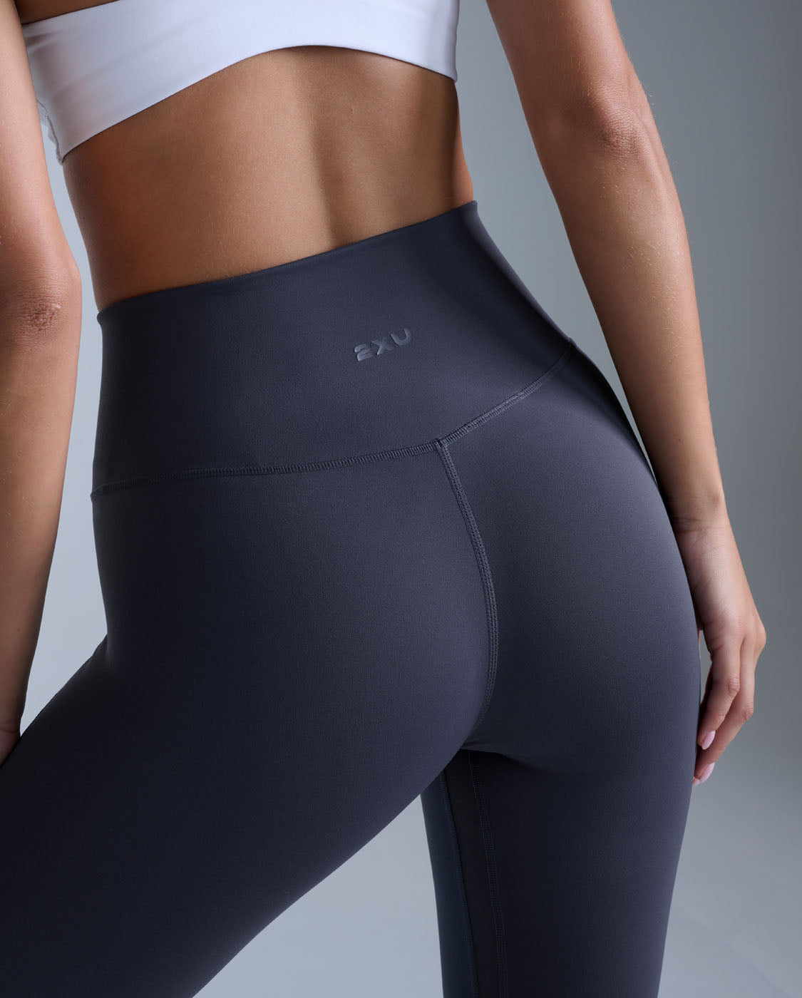 2xu-fluid-hi-rise-tights-damen-leggings-india-ink image 4