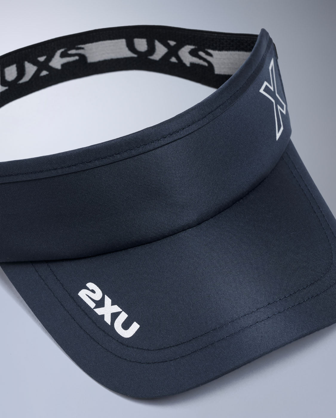 2xu-aero-performance-visor-midnight-sonnenschutz image 4