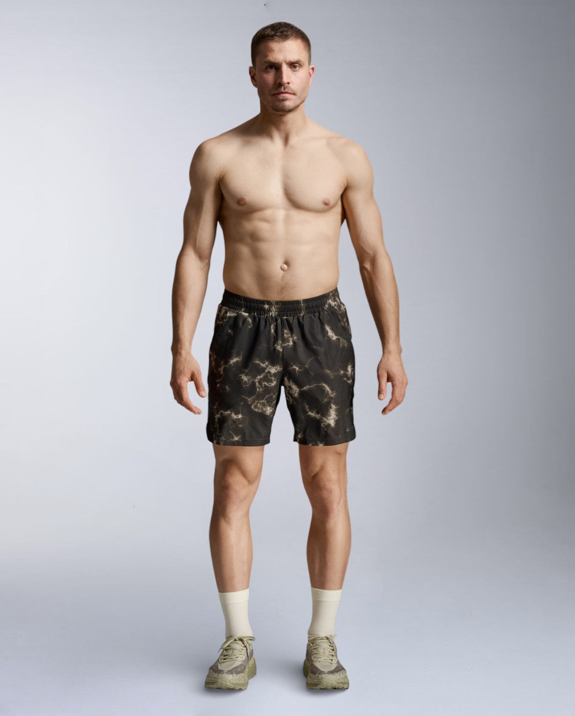 2xu-aero-7-inch-shorts-laufshorts-flint-synapse-herren image 4