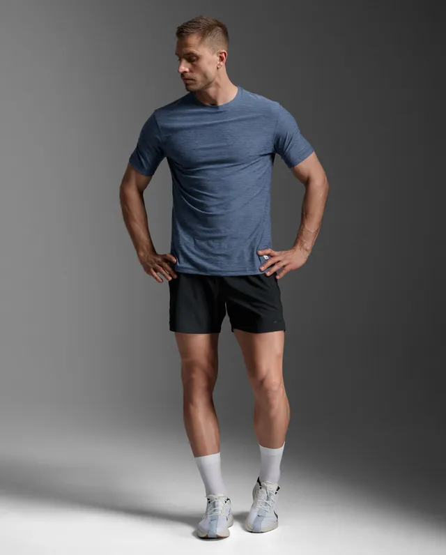 2xu-signature-tee-t-shirt-herren-indigo-regular-kurzarm image 1